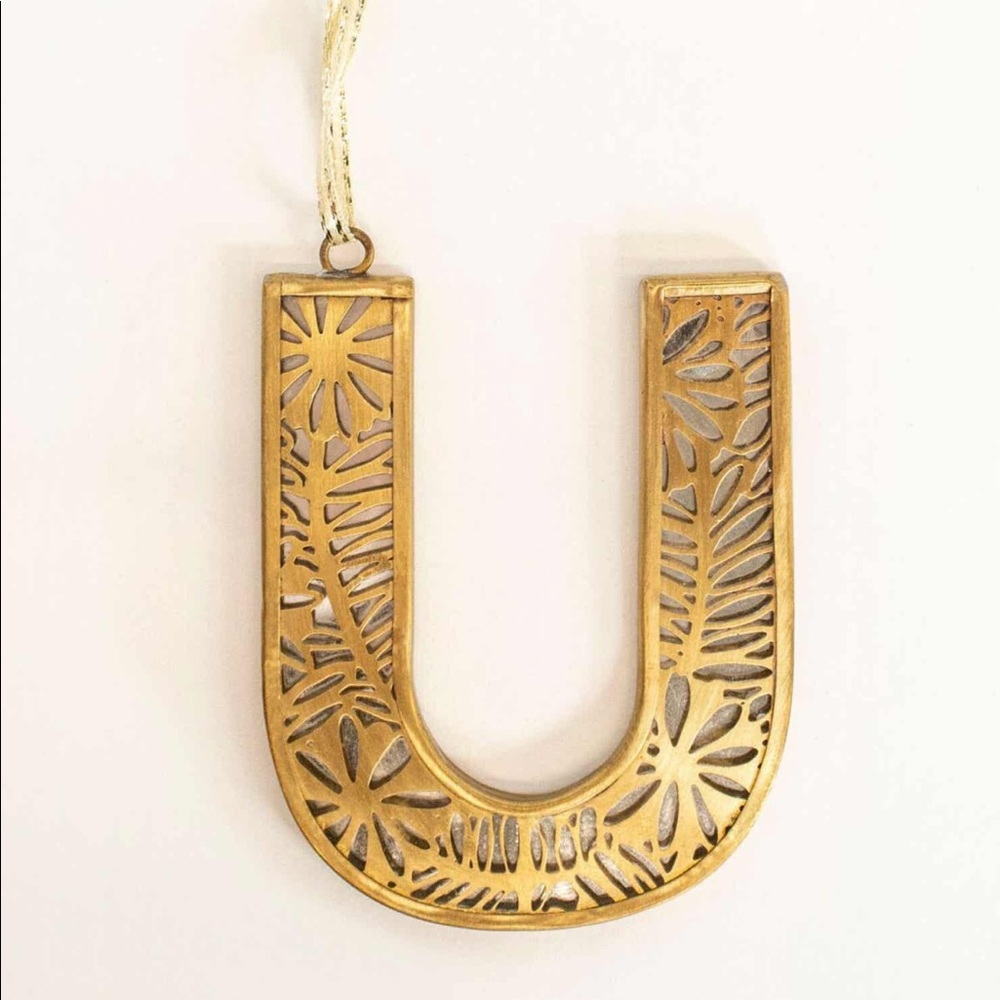 Anthropologie Gold Brass Metal Monogram Ornament U - Picture 1 of 3